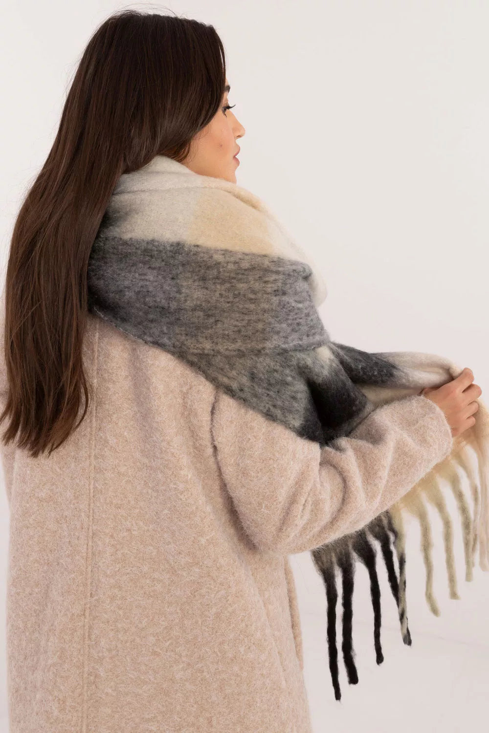 Šalis, modelis 203176 AT