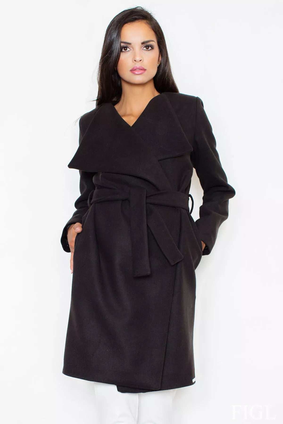 Paltas, modelis 46837, Figl