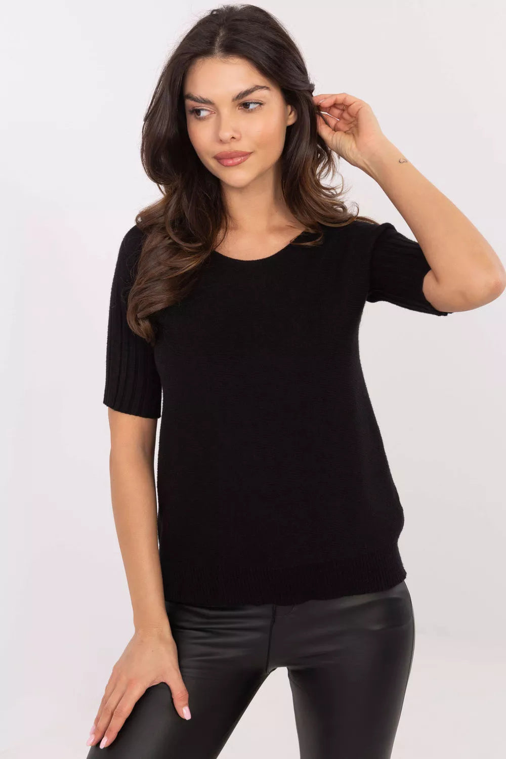 Trumpas megztinis modelis 203805 Italy Moda