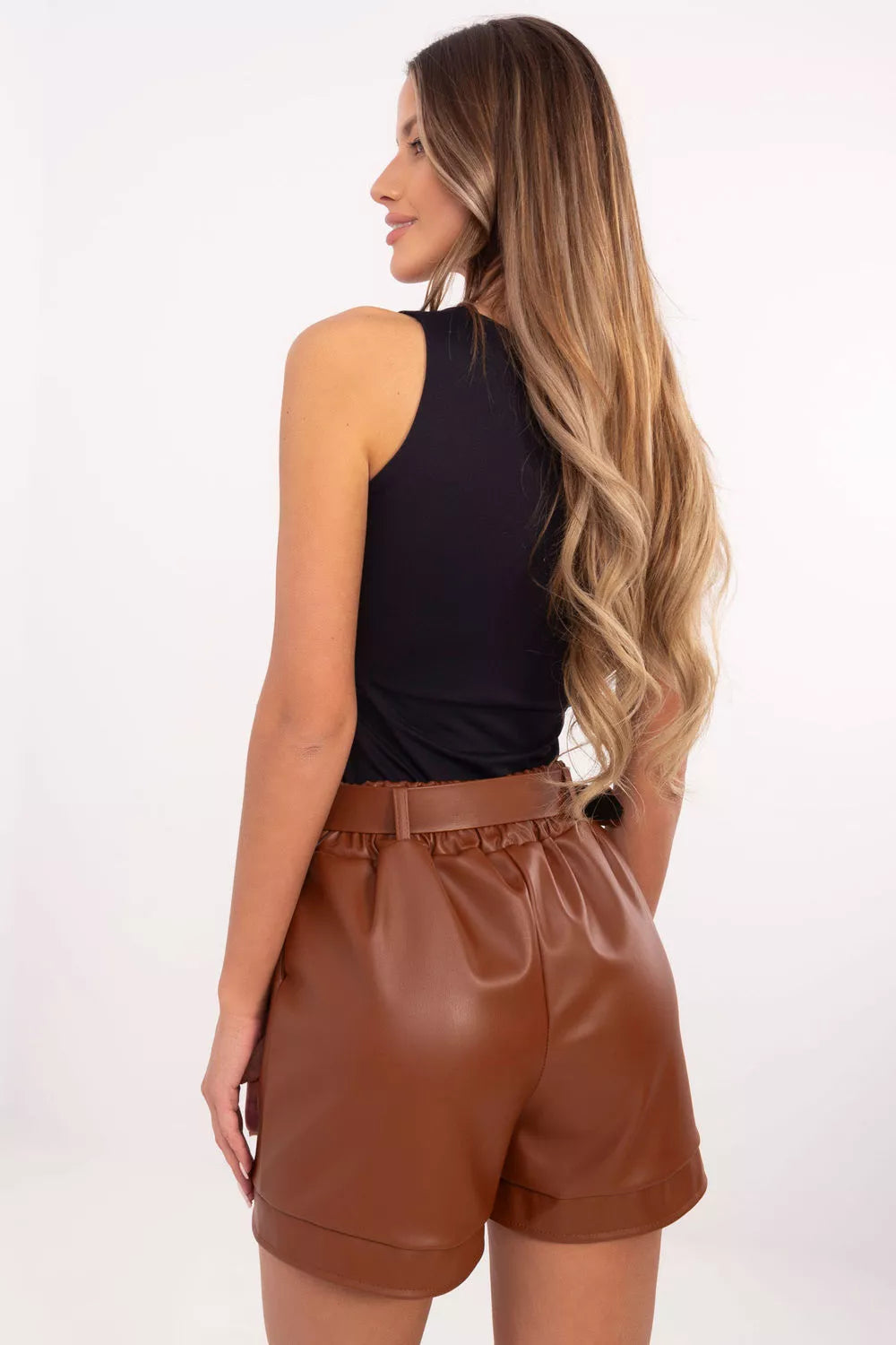 Šortai, modelis 203940, Italy Moda