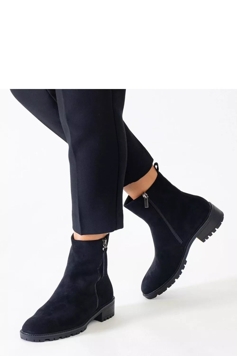 Batai, modelis 204449 Solea