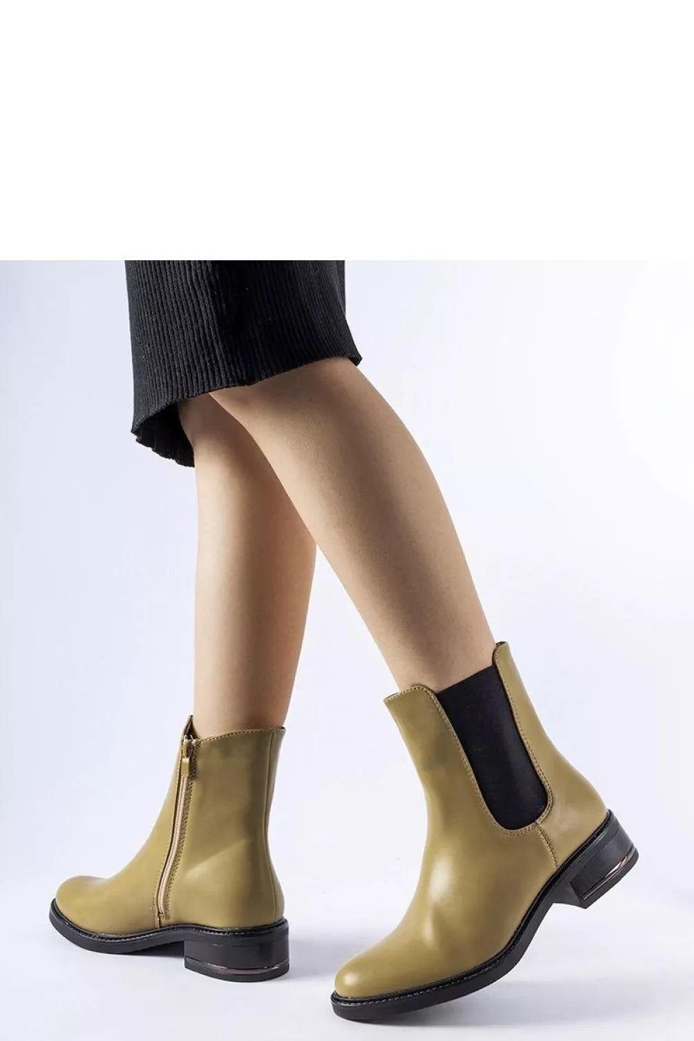 Batai, modelis 204495 Solea