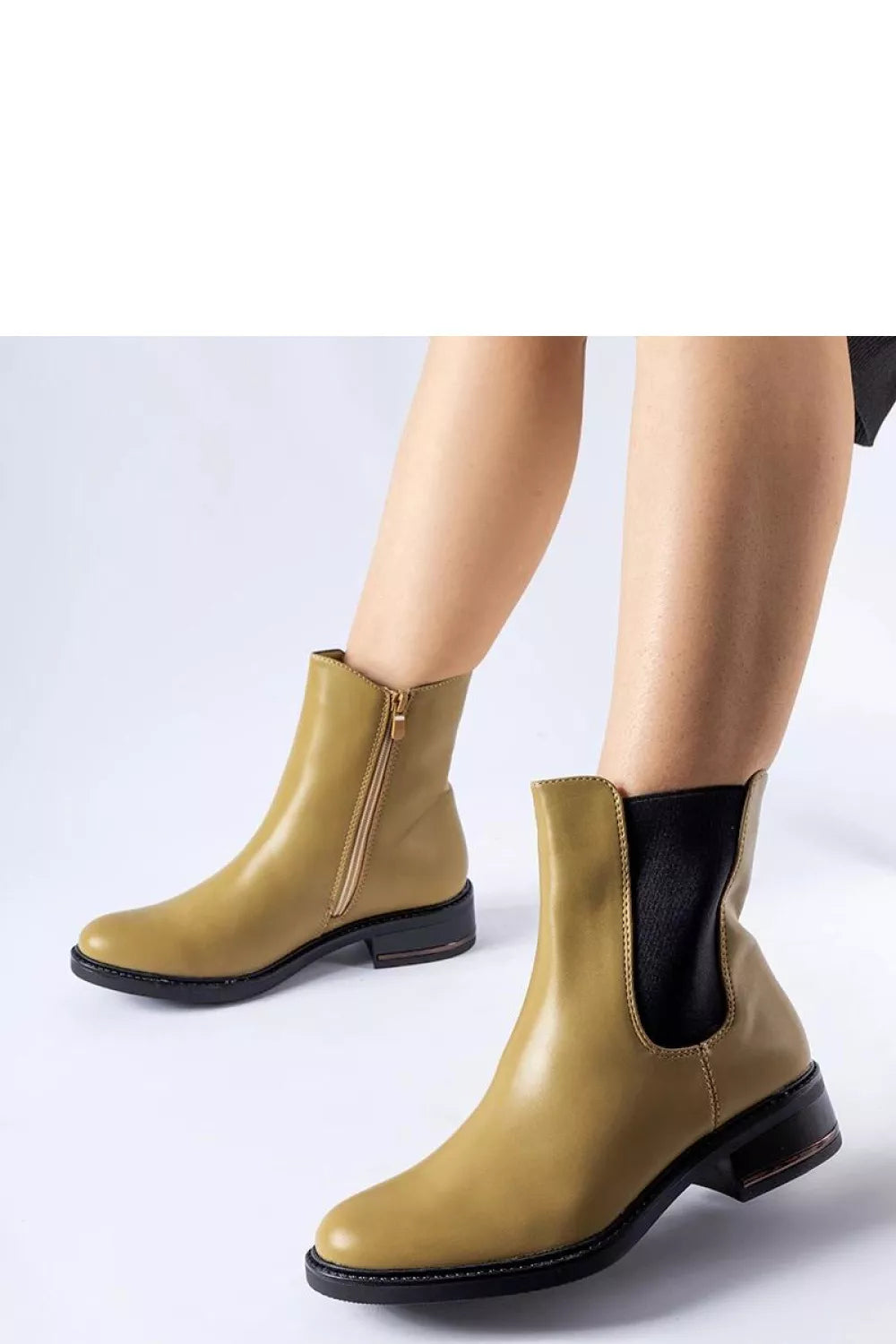 Batai, modelis 204495 Solea