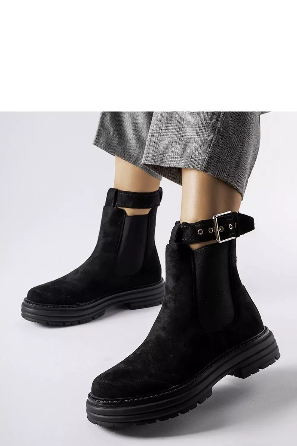 Batai, modelis 204528 Solea