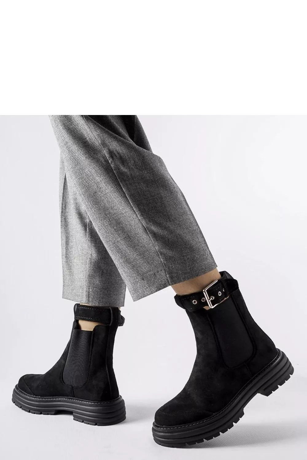 Batai, modelis 204528 Solea