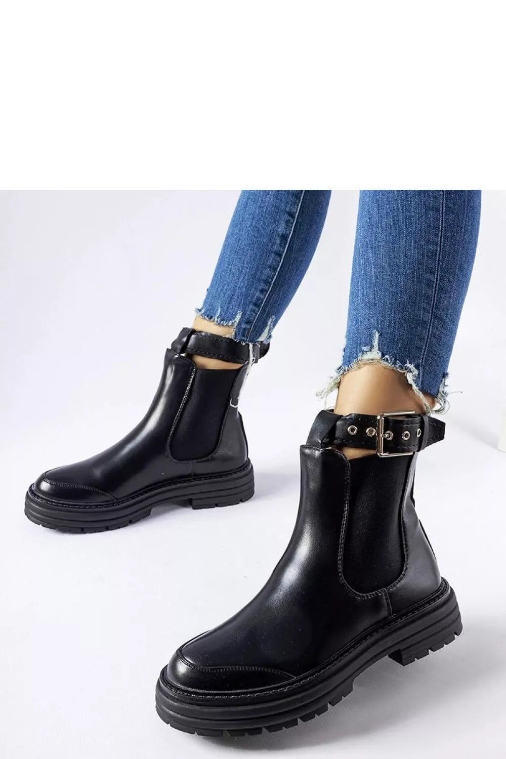 Batai, modelis 204534 Solea