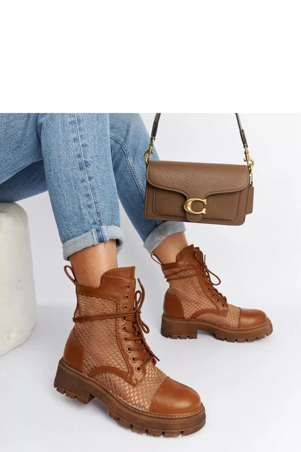 Batai, modelis 204582 Solea