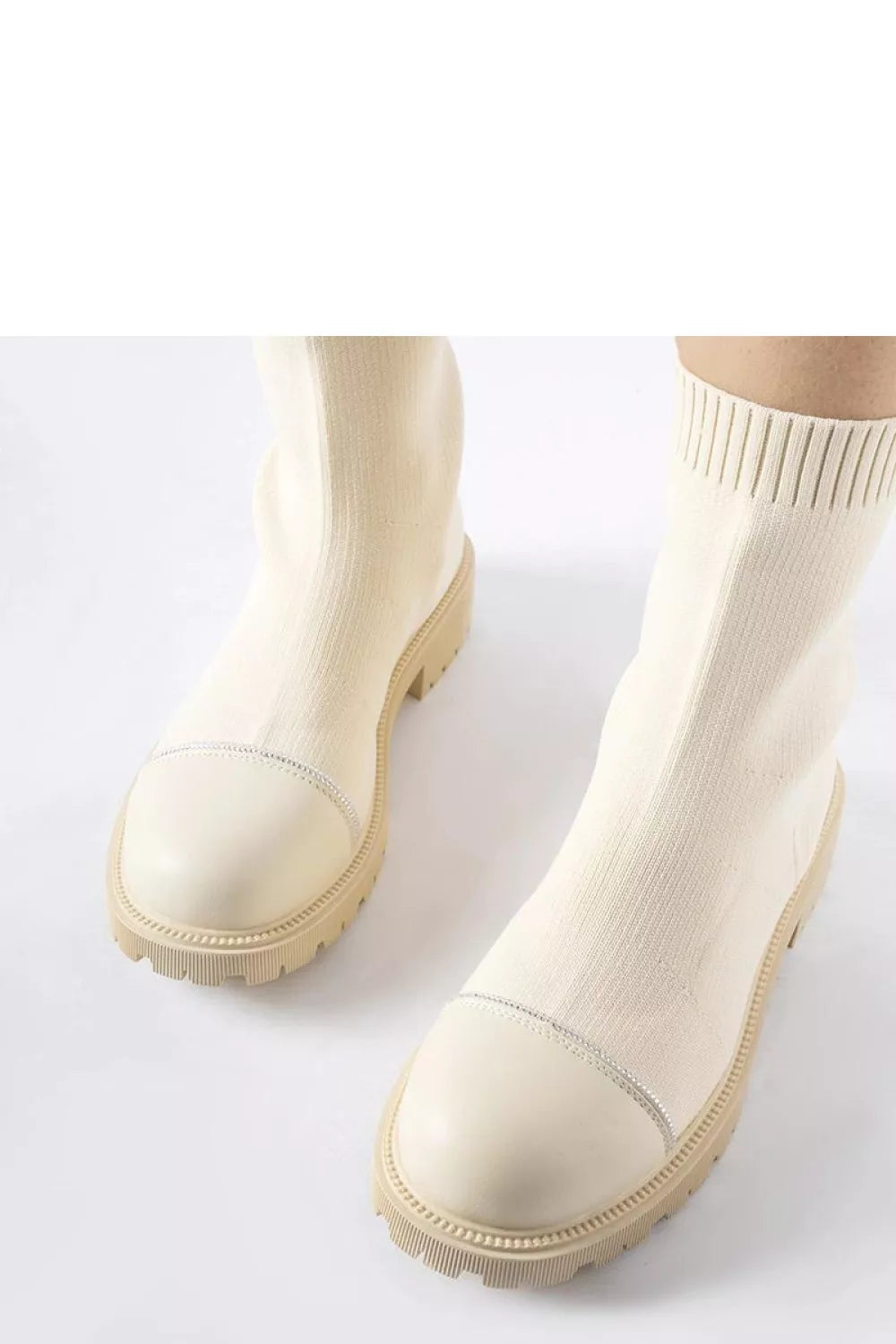 Batai, modelis 204584 Solea