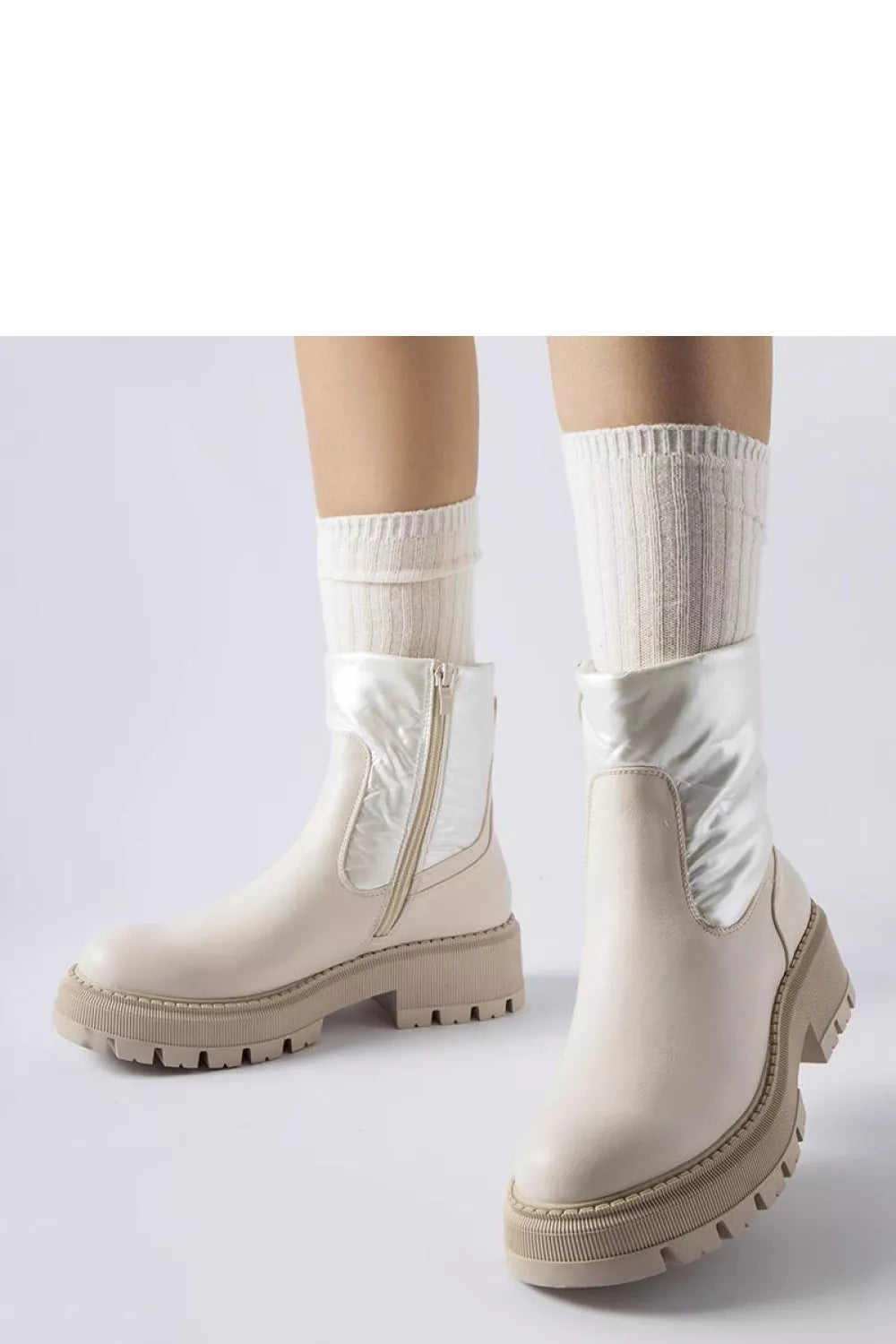 Batai, modelis 204586 Solea