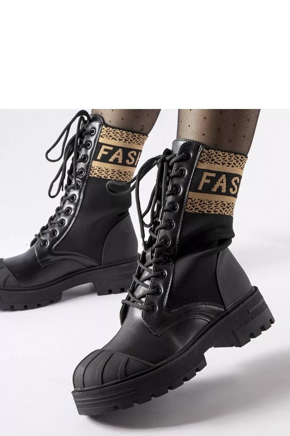 Batai, modelis 204590 Solea