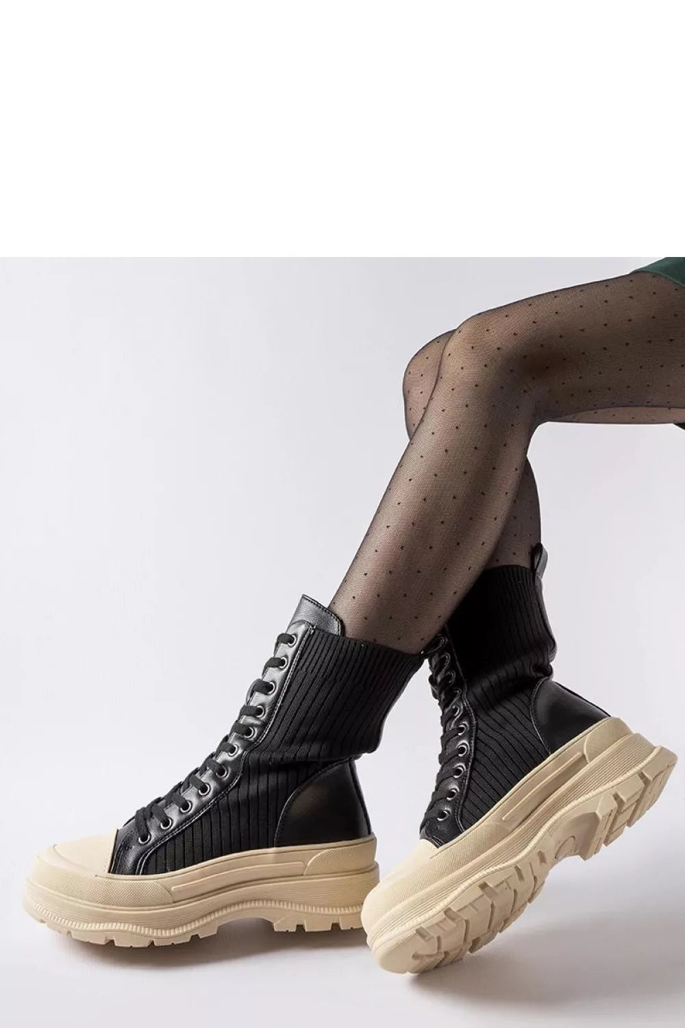 Batai, modelis 204596 Solea