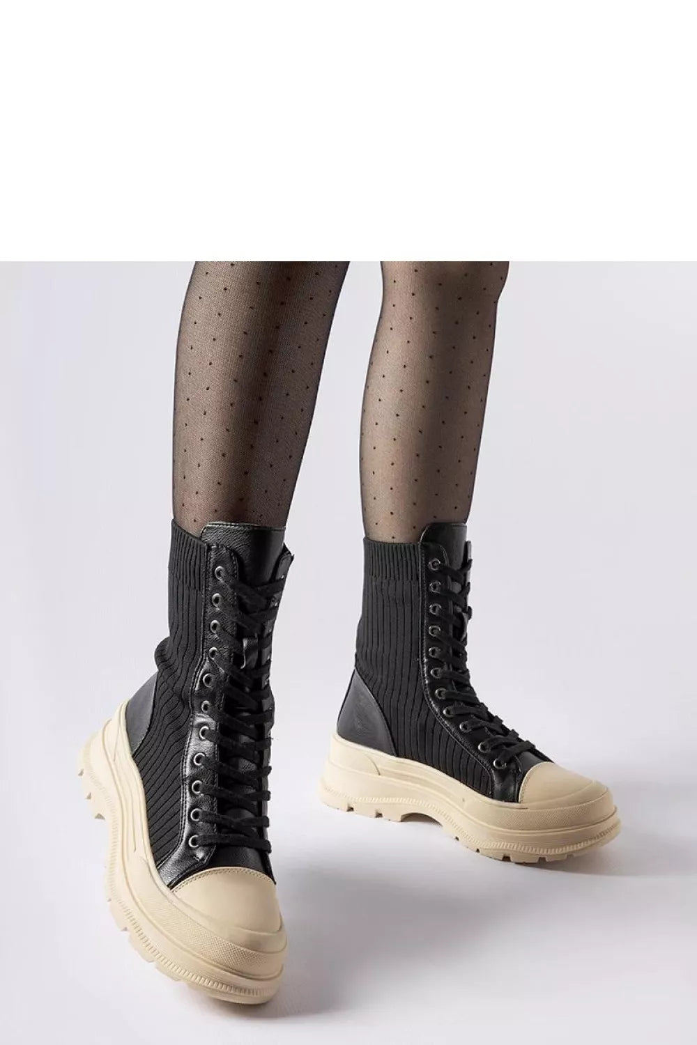 Batai, modelis 204596 Solea