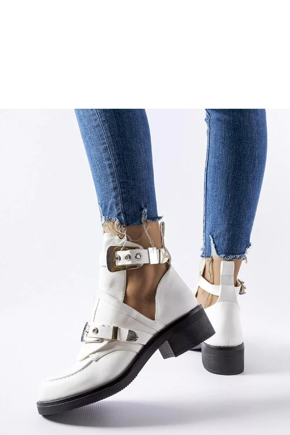 Batai, modelis 204599 Solea