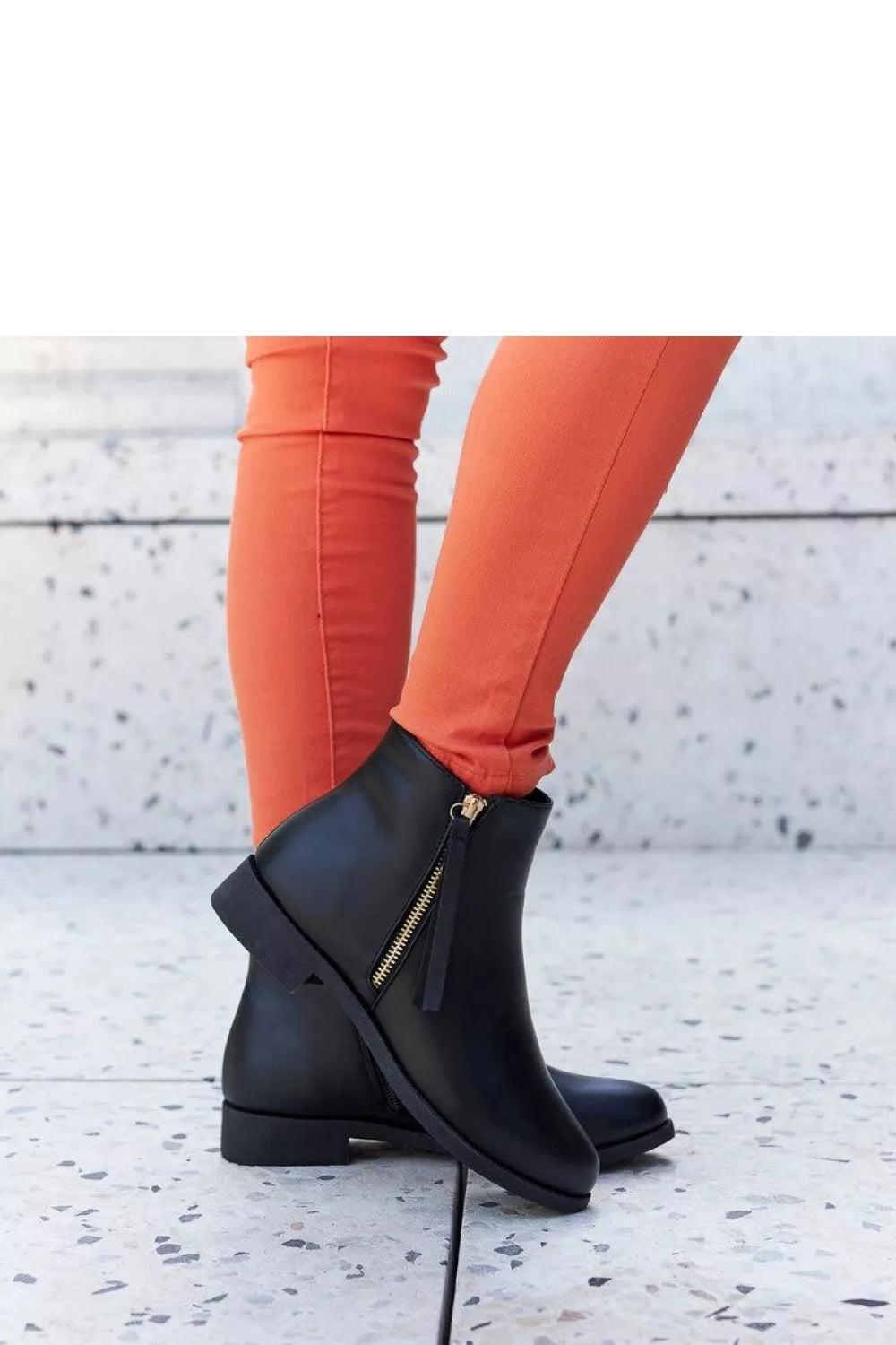 Batai, modelis 204611 Solea