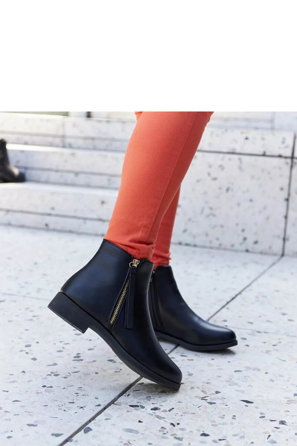 Batai, modelis 204611 Solea