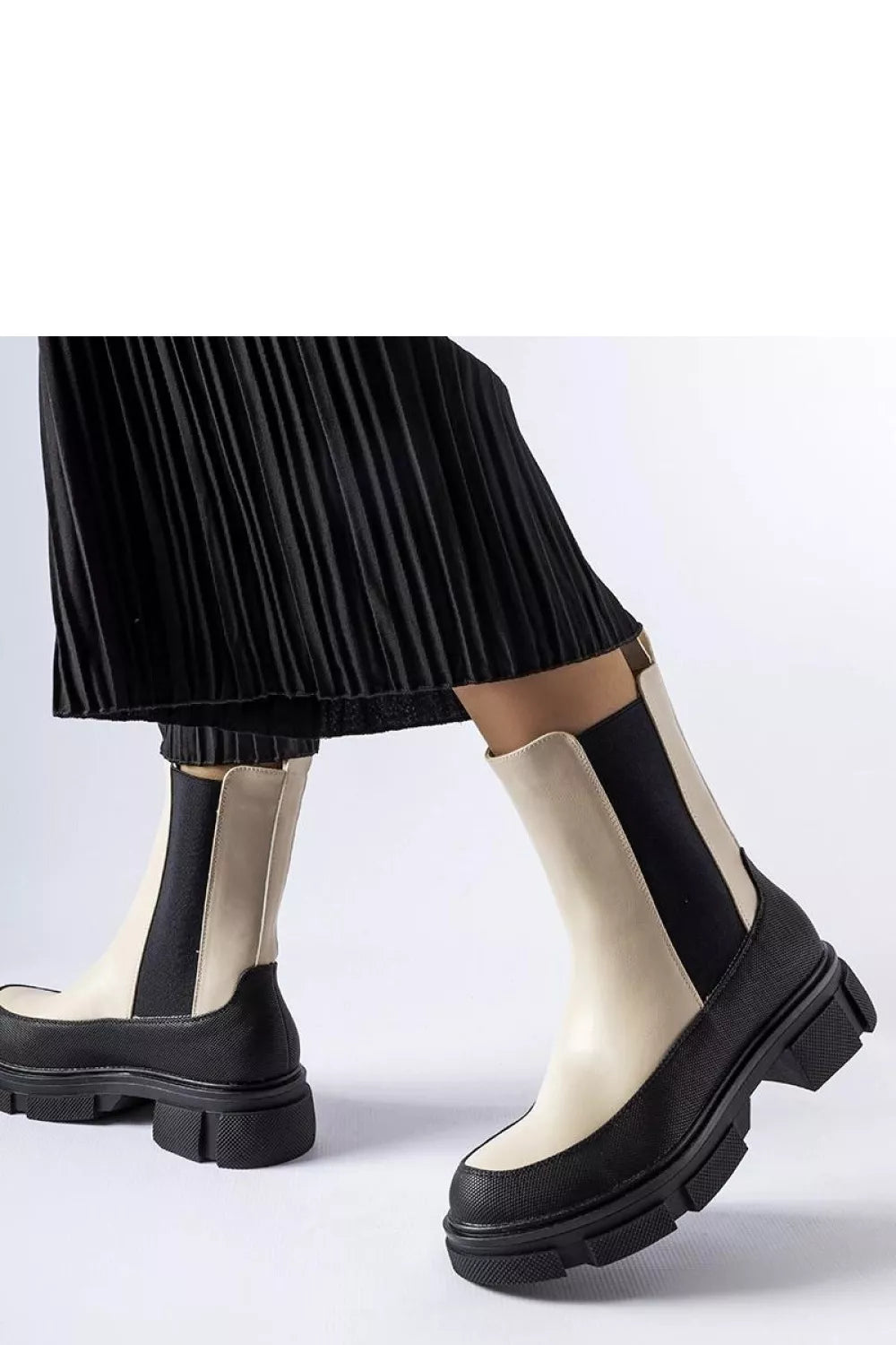 Batai, modelis 204622 Solea