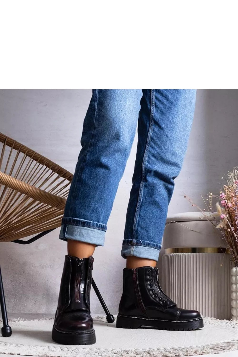 Batai, modelis 204628 Solea