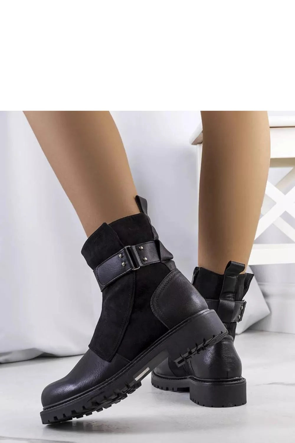 Batai, modelis 204633 Solea