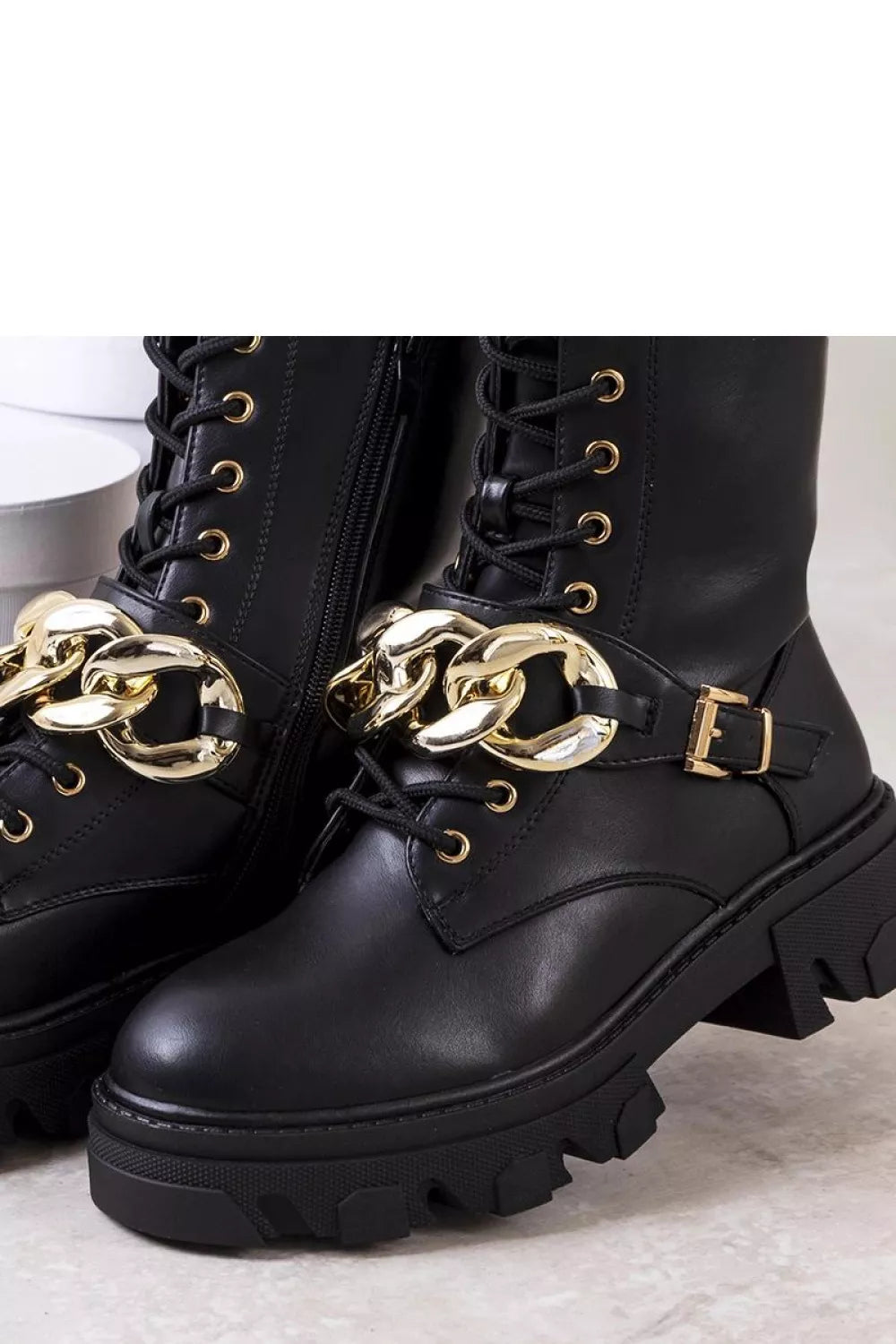 Batai, modelis 204634 Solea