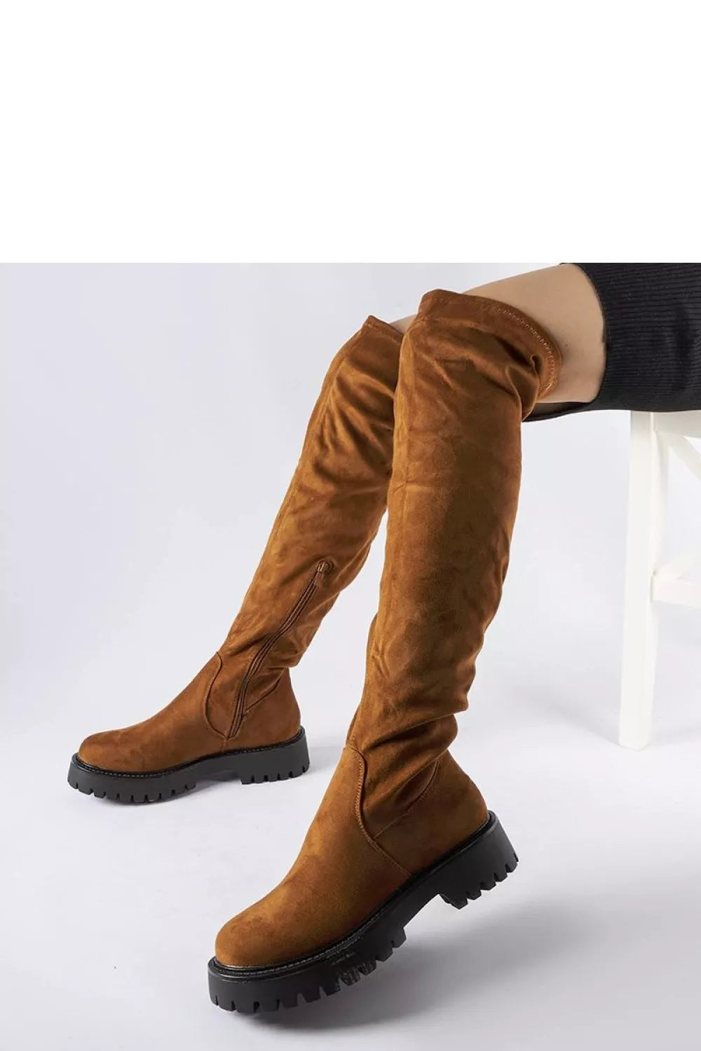 Ilgaauliai batai modelis 204718 Solea