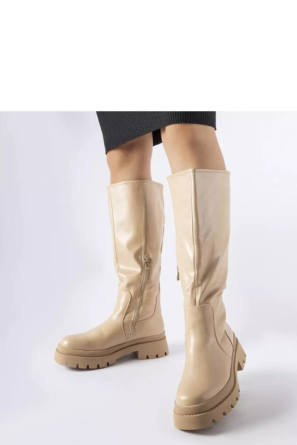 Aukštakulniai batai modelis 204719 Solea