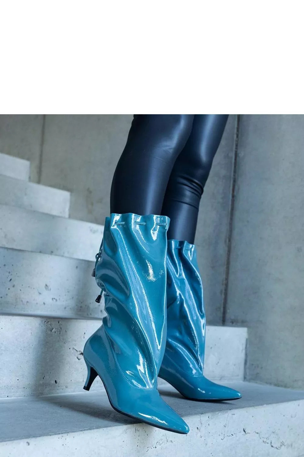 Auliniai batai su kulnais, modelis 204742 Solea