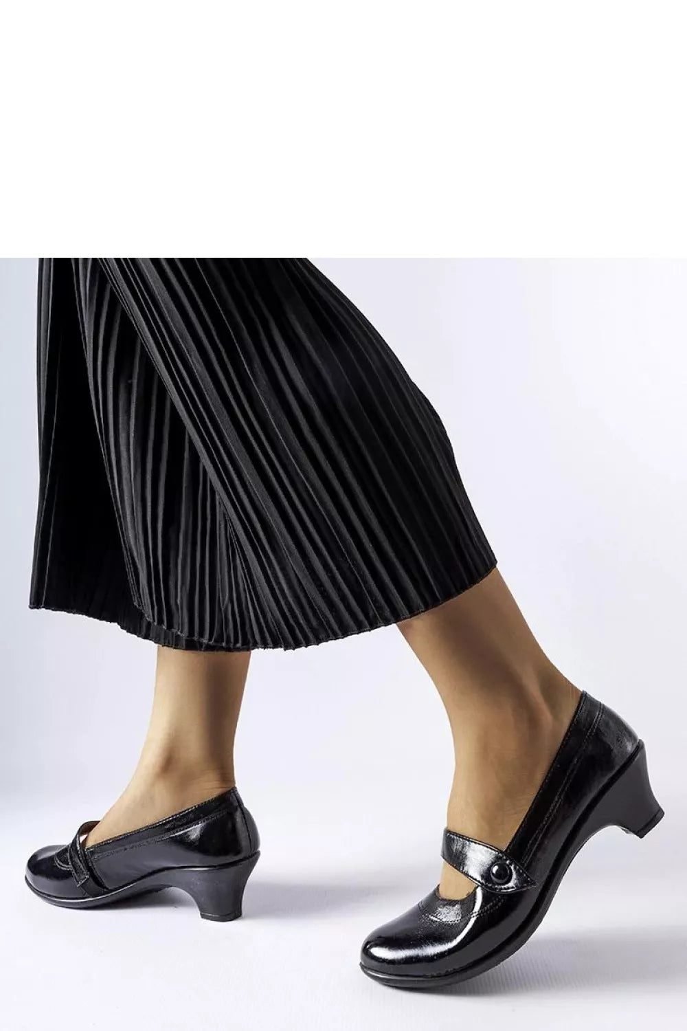 Auliniai batai su kulnais, modelis 204768 Solea