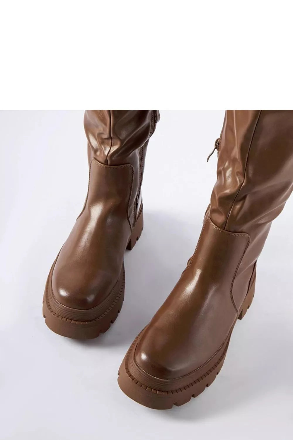 Aukštakulniai batai modelis 204812 Solea