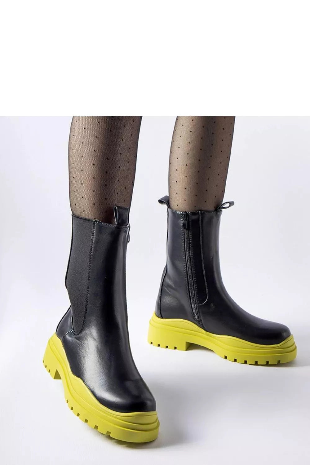 Batai, modelis 204837 Solea