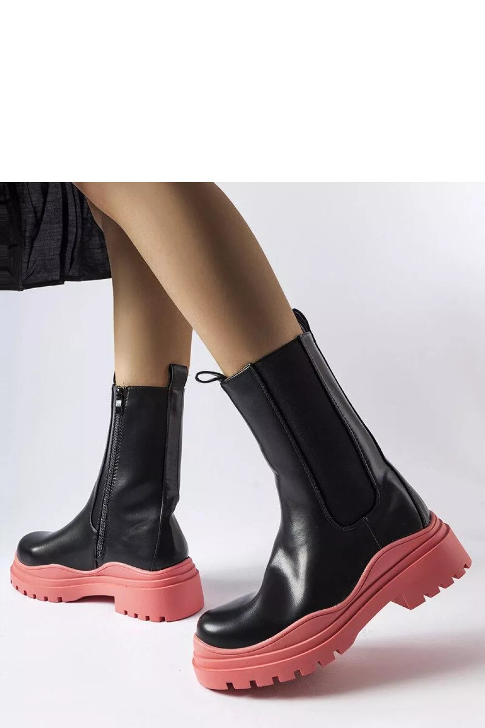 Batai, modelis 204838 Solea