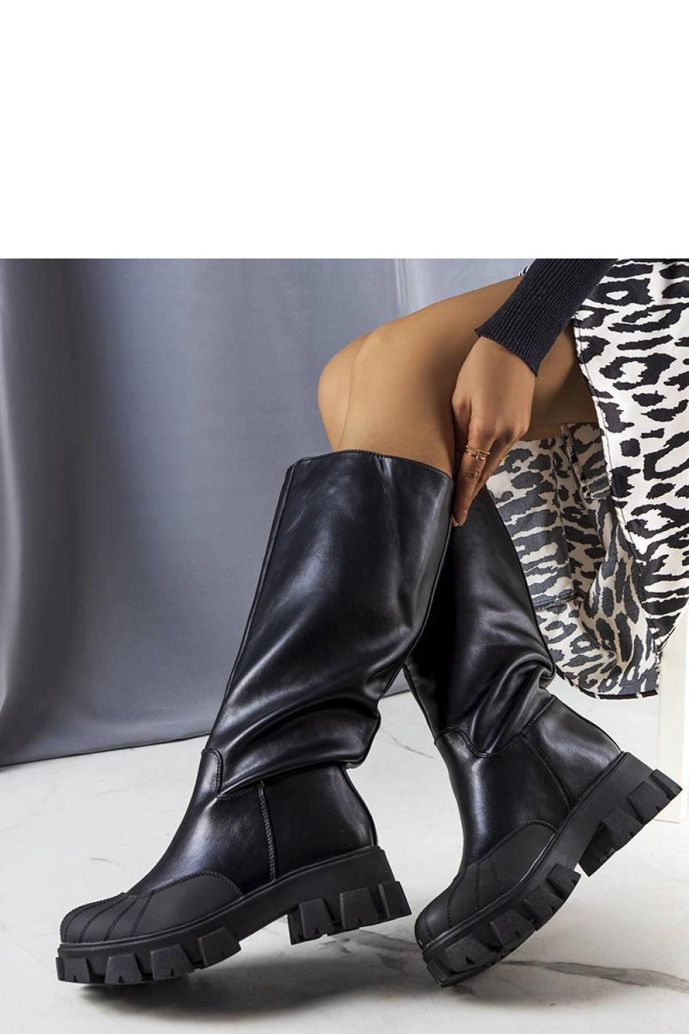 Aukštakulniai batai modelis 204844 Solea