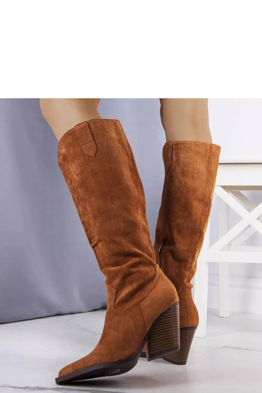 Auliniai batai su kulnais, modelis 204847 Solea