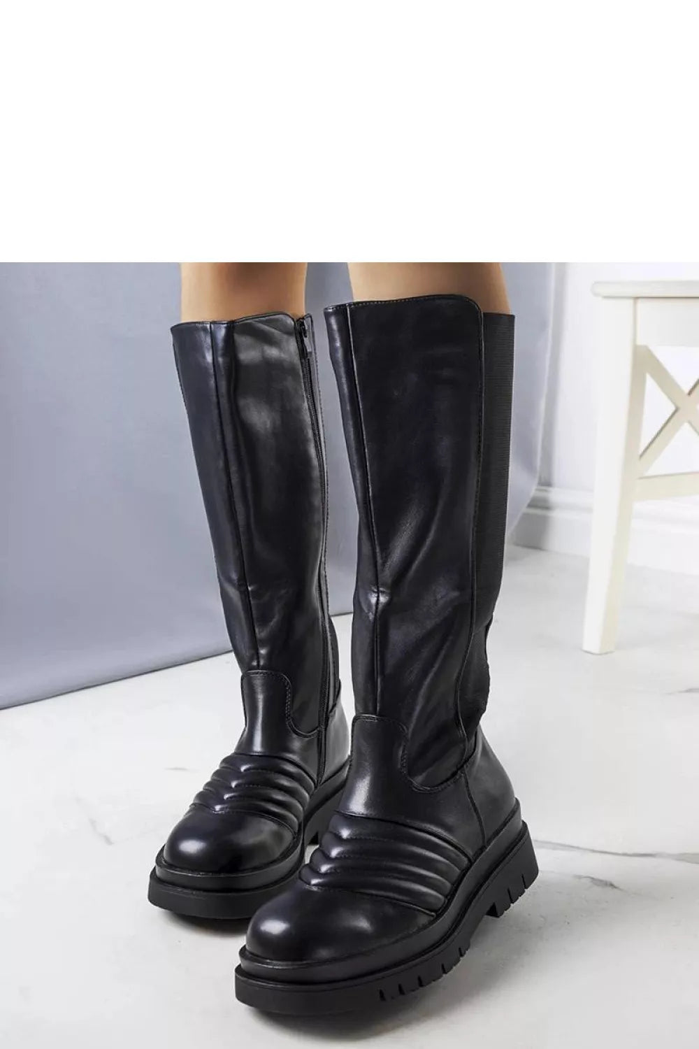 Aukštakulniai batai modelis 204849 Solea