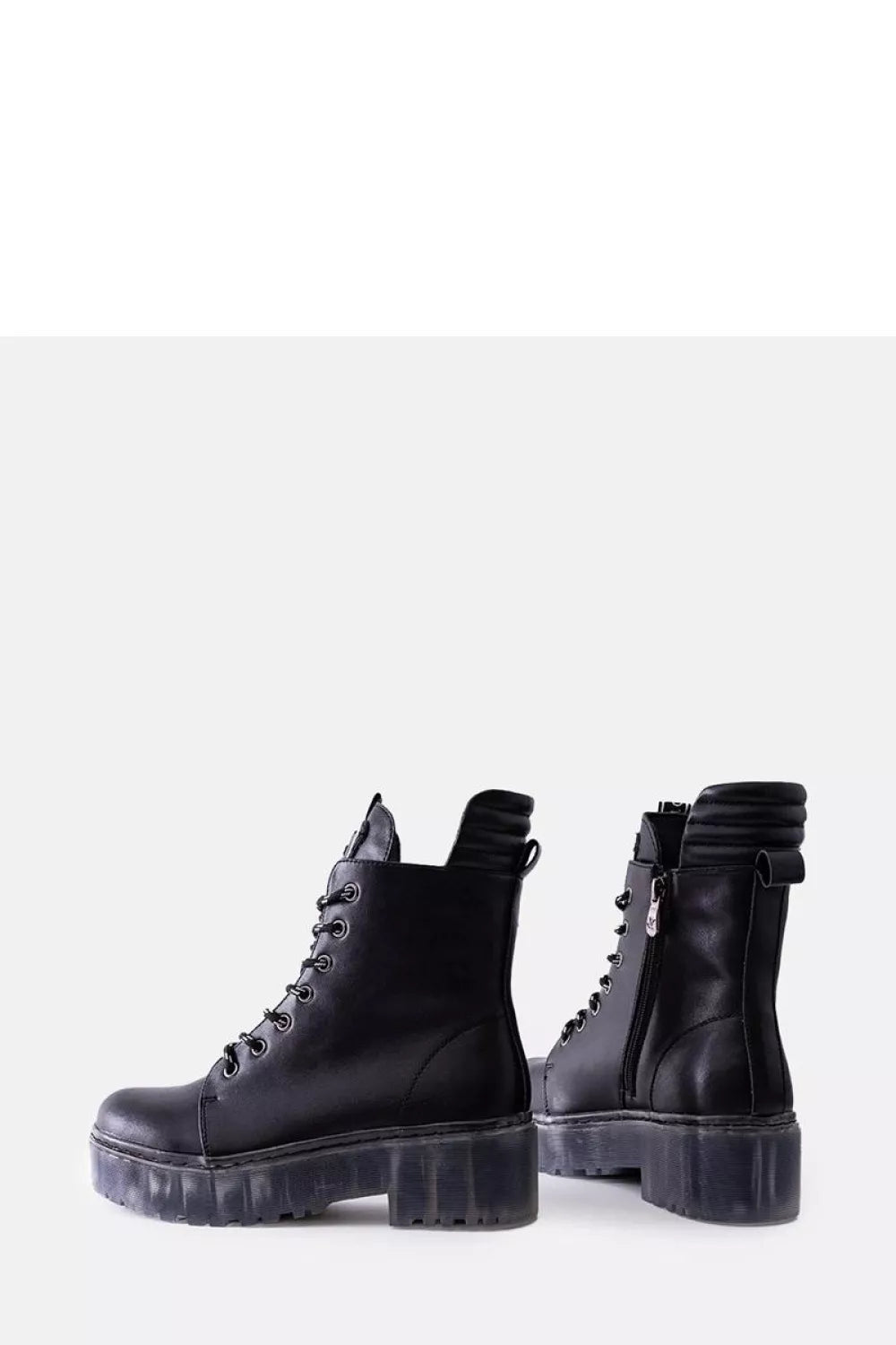 Batai, modelis 204854 Solea