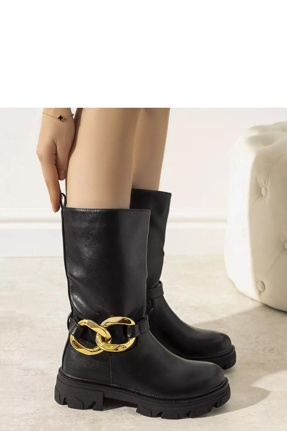 Batai, modelis 204859 Solea