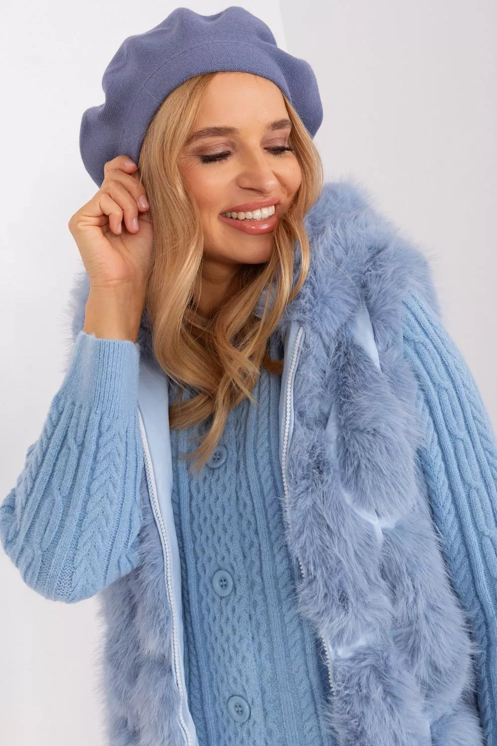 Beretė, modelis 205007 AT