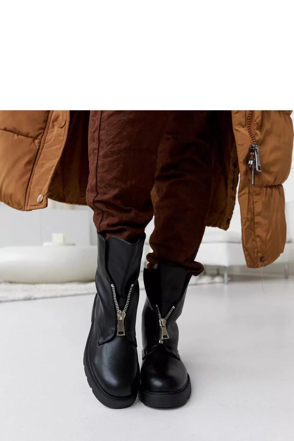 Batai, modelis 205052 Solea