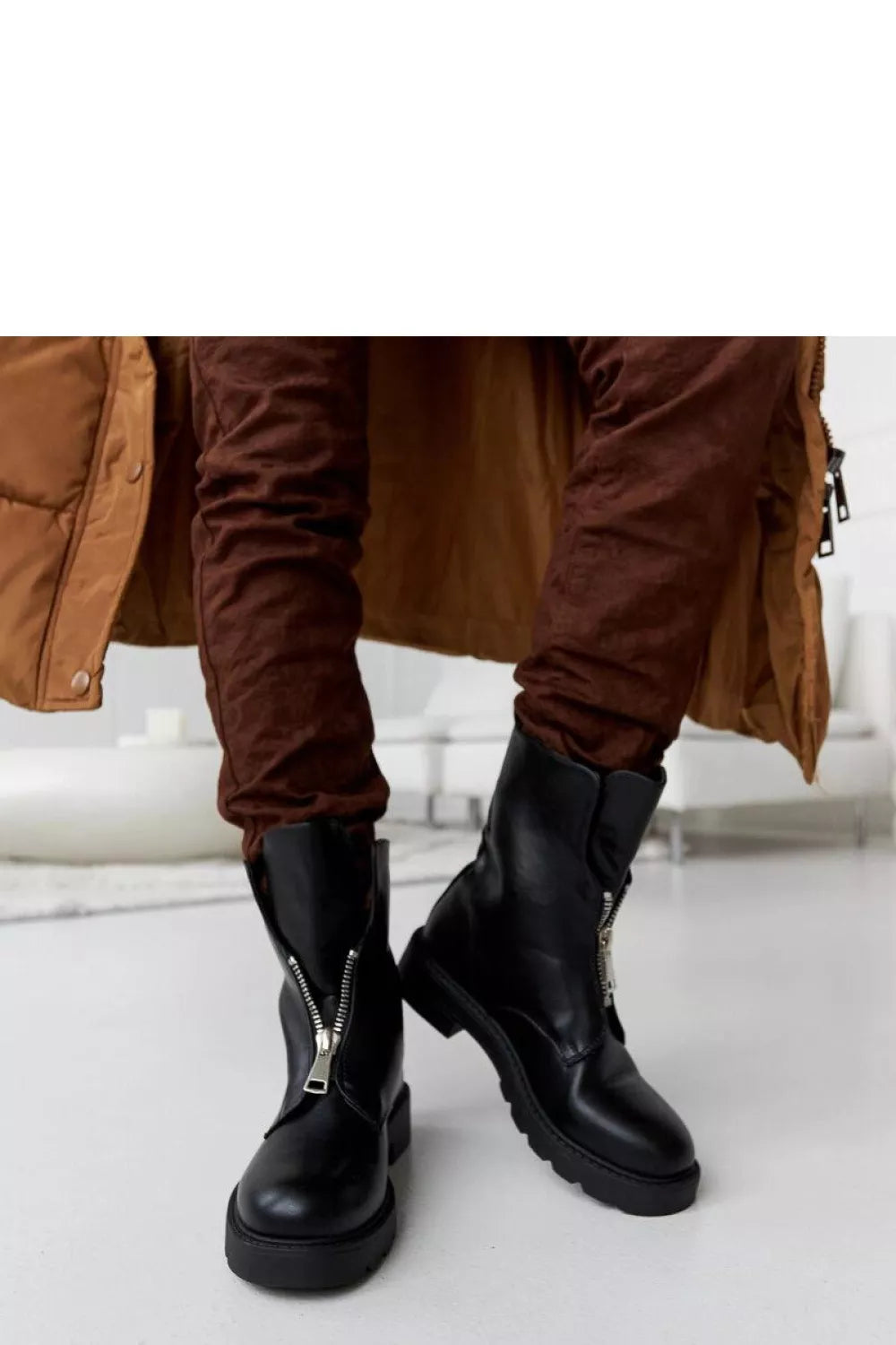 Batai, modelis 205052 Solea