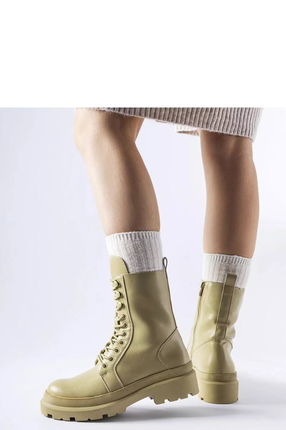 Batai, modelis 205073 Solea