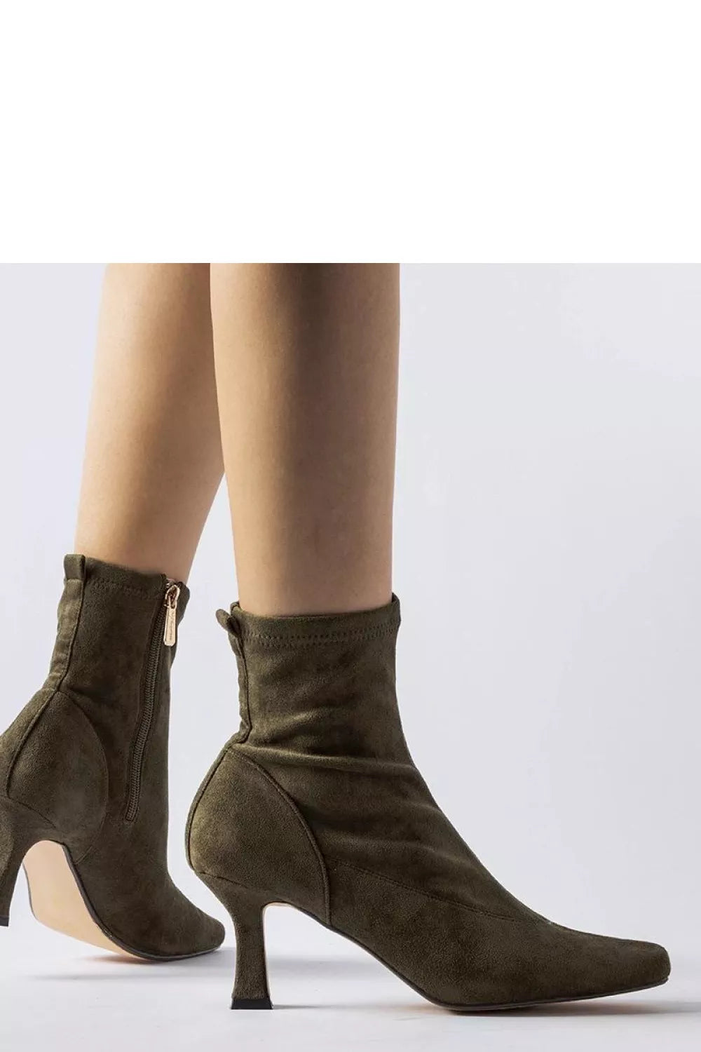 Auliukiniai batai, modelis 205090, Solea