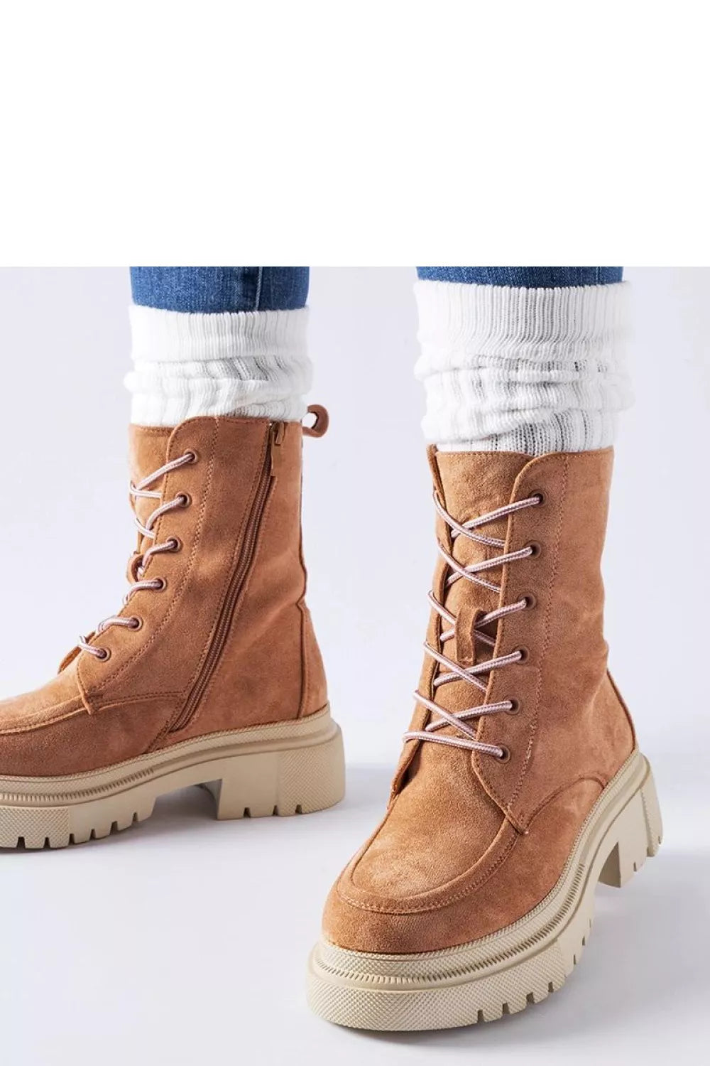 Batai, modelis 205093 Solea