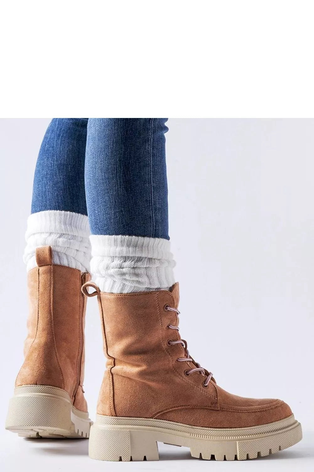 Batai, modelis 205093 Solea