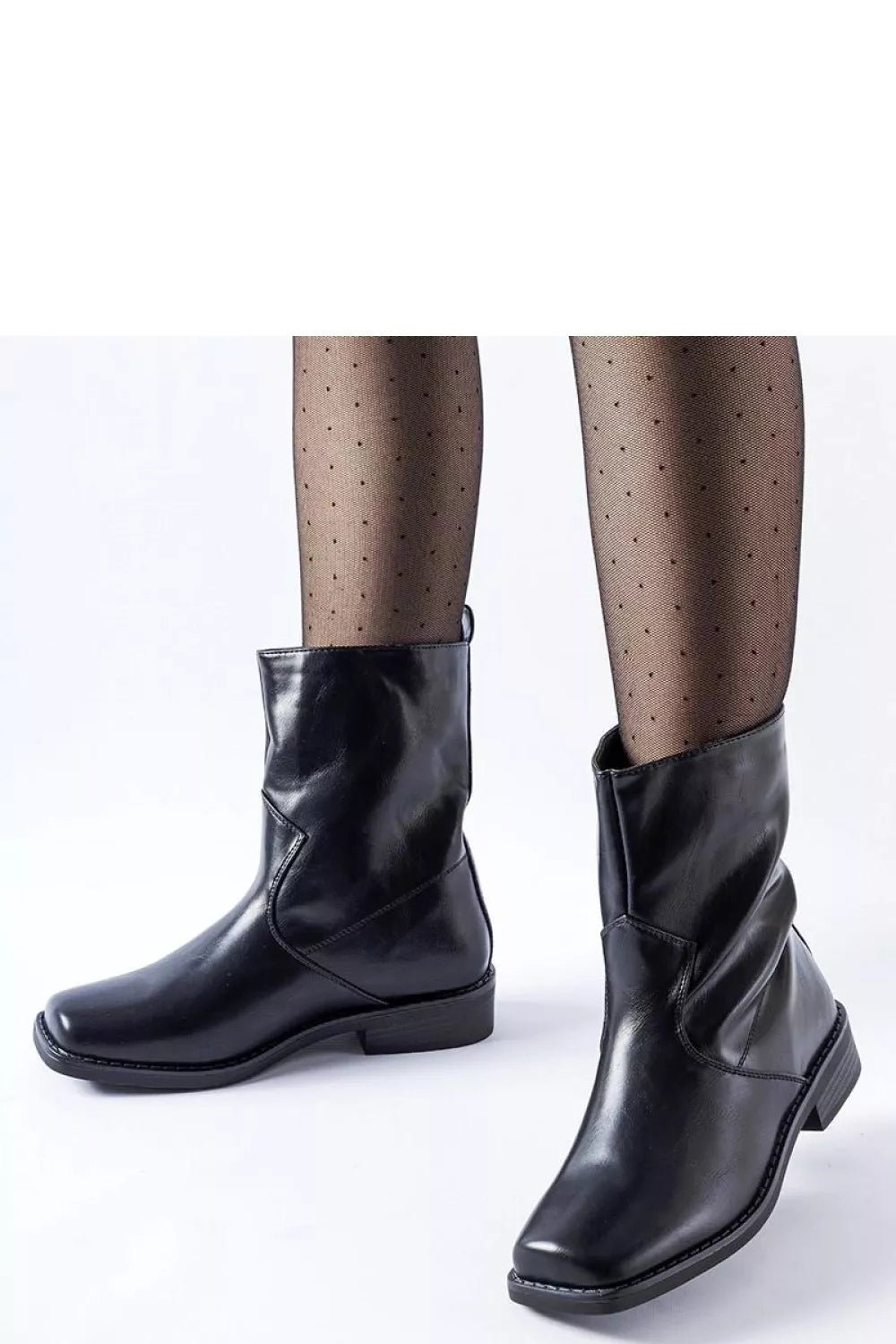 Batai, modelis 205094 „Solea“