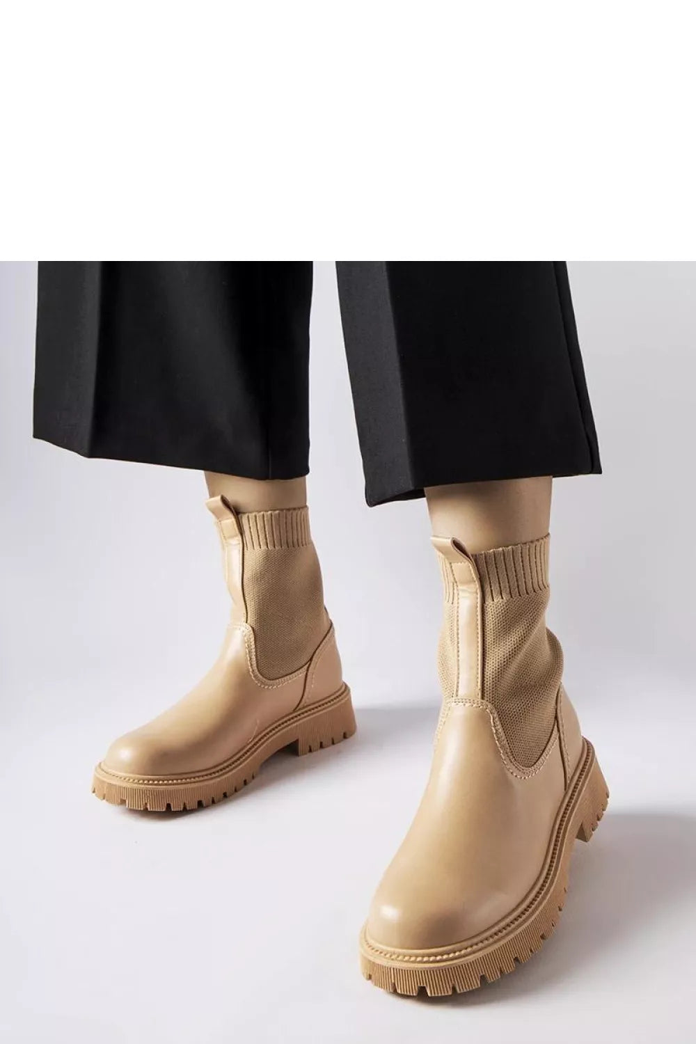 Batai, modelis 205106 Solea