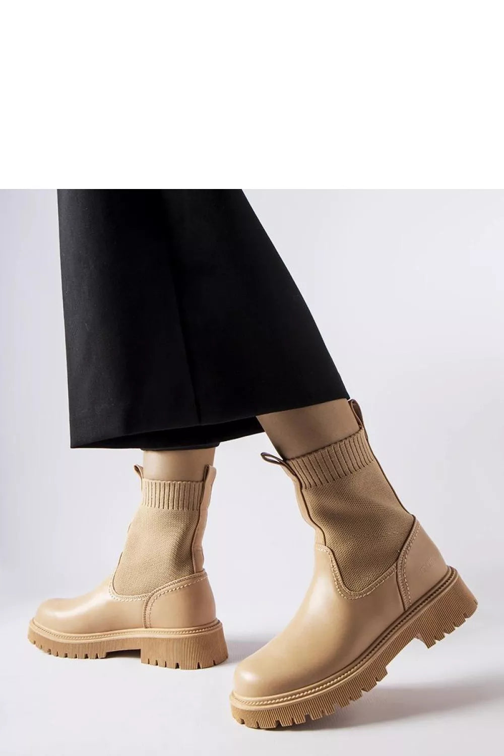 Batai, modelis 205106 Solea