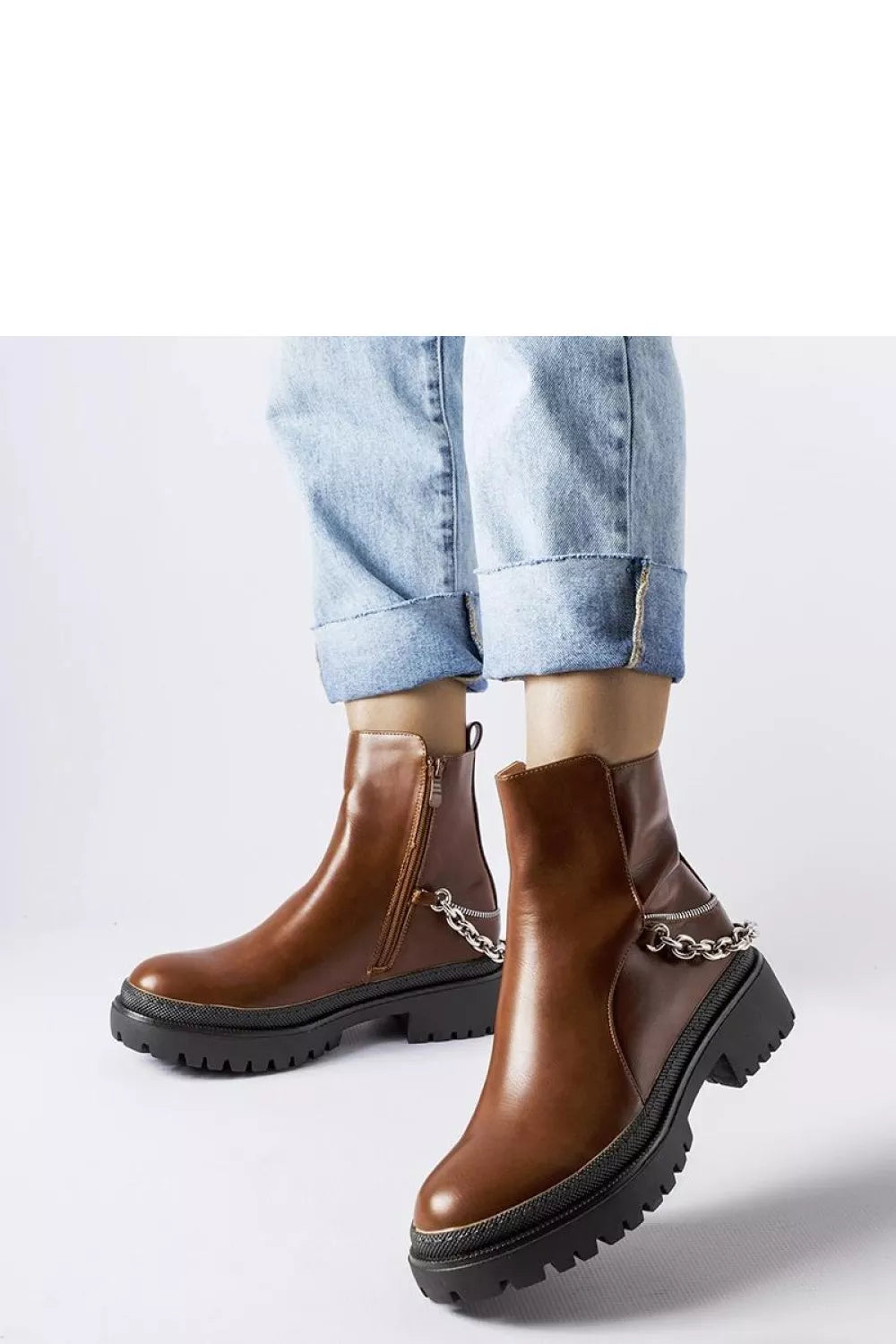 Batai, modelis 205113 Solea