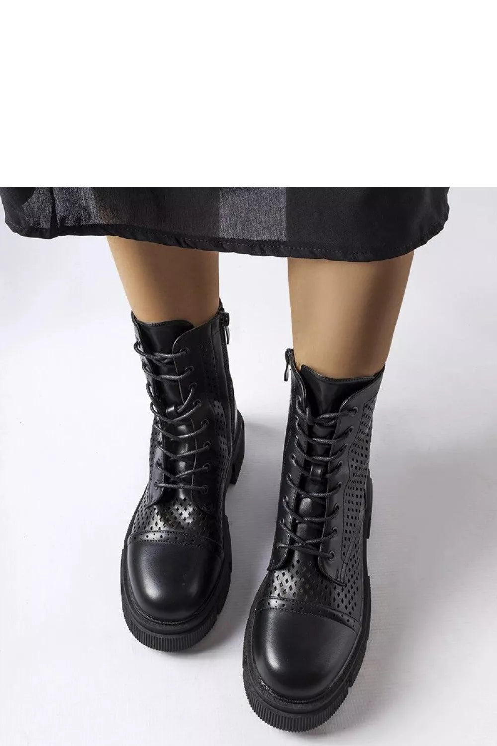 Batai, modelis 205118 Solea