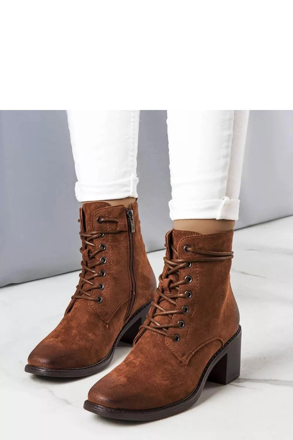 Auliniai batai su kulnais, modelis 205139 Solea