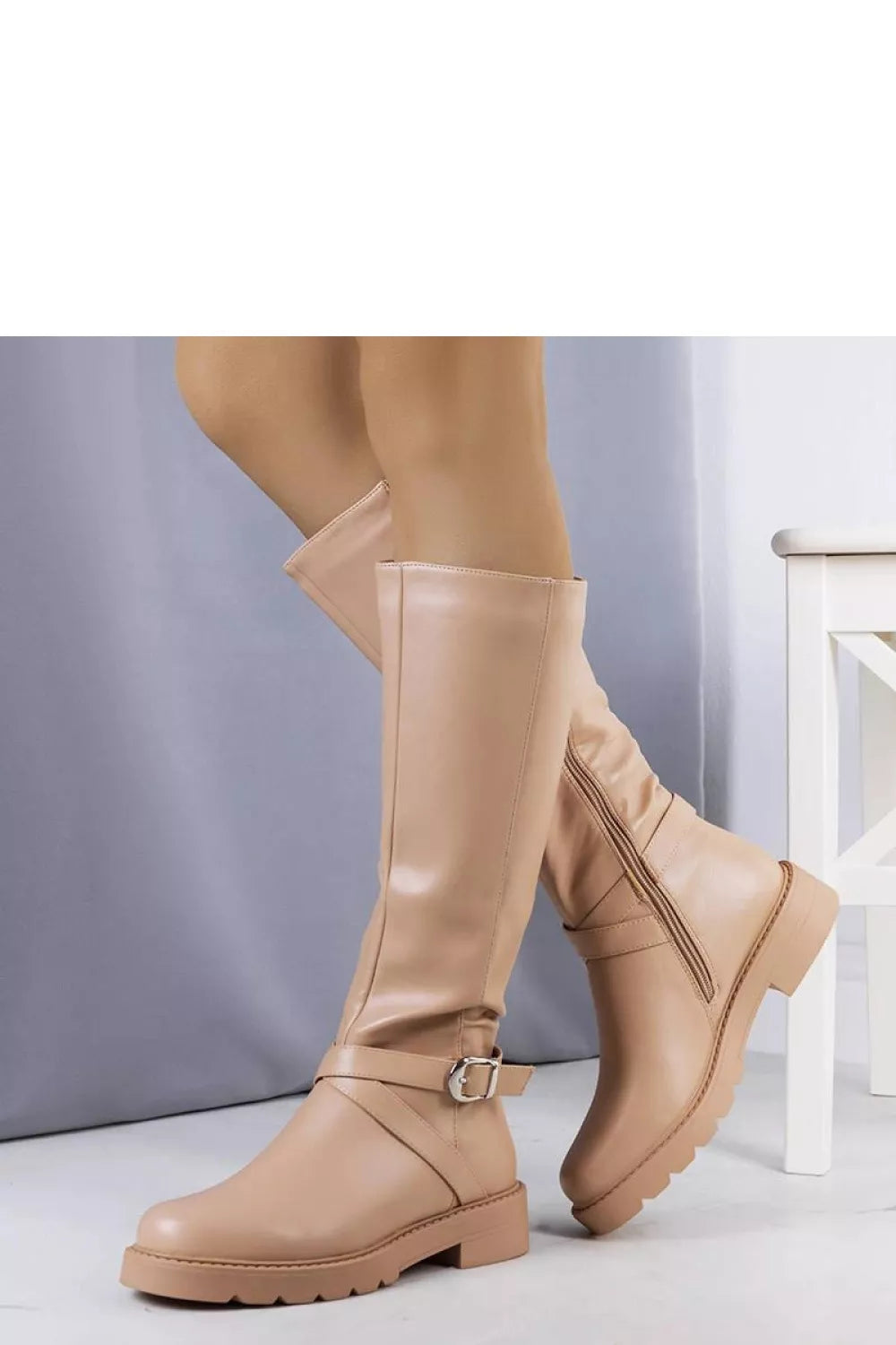 Aukštakulniai batai modelis 205144 Solea