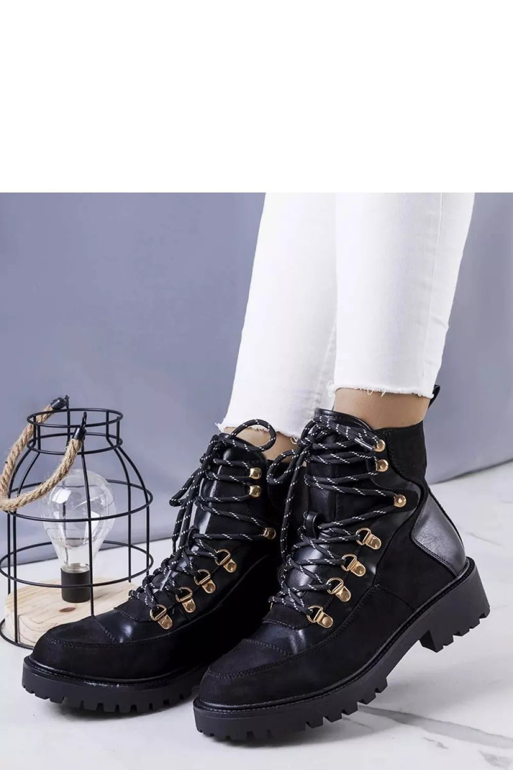 Batai, modelis 205145 Solea